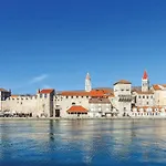 Stone House With Garden, Seaview !! Trogir